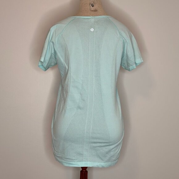 Lululemon Women's Swiftly Tech V Neck Short Sleeve Tee Shirt Mint Green Size 12 - Picture 2 of 7